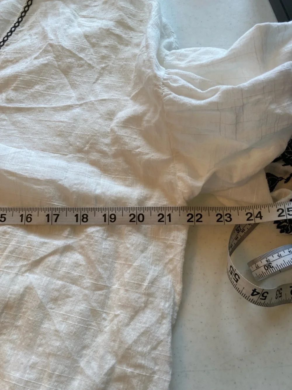 Max Edition White Tunic with Black Embroidered Sleeves and Tie Front - Picture 6 of 7